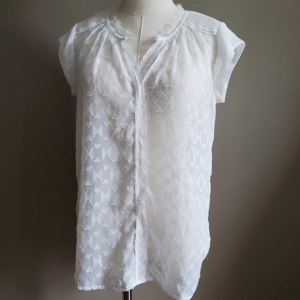 Daniel Rainn Tops Small White Sleeveless Sheer